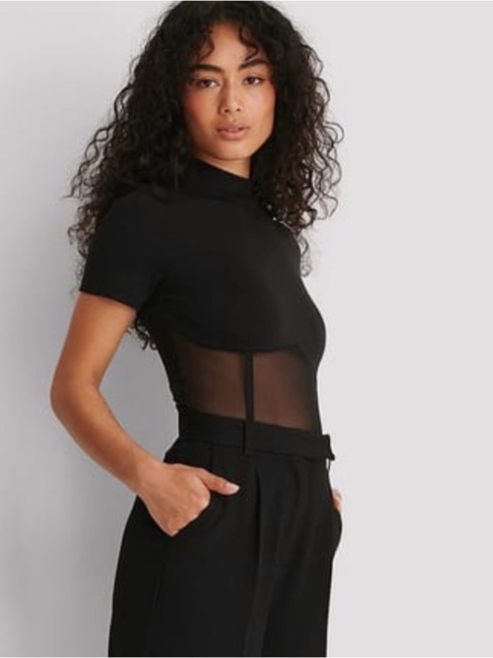 NA-KD Cropped Mesh Detail Top Black Size Small